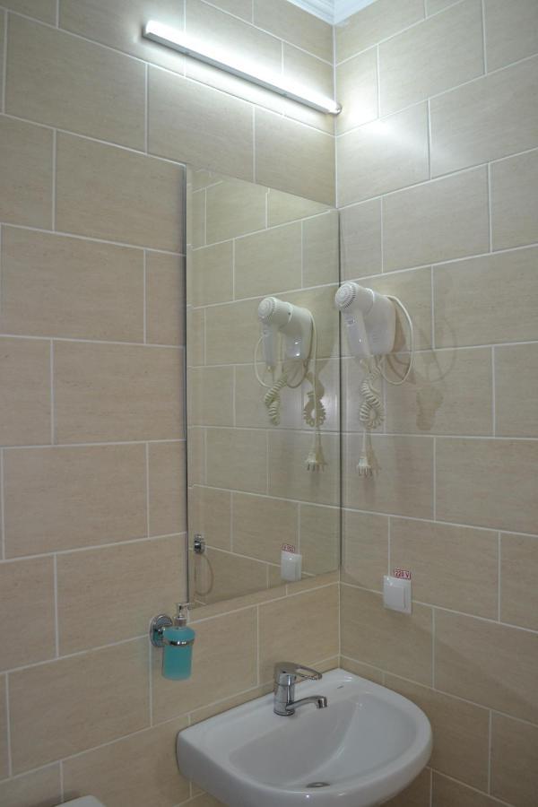 Idea-Studio Aparthotel Brest Esterno foto